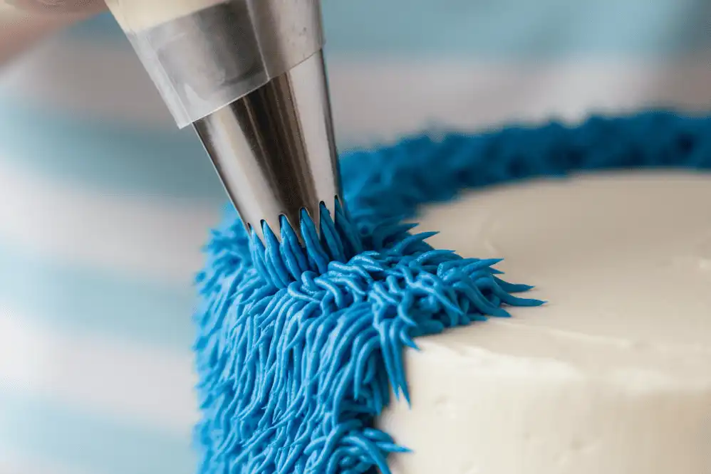 Proper 90-degree angle for piping fur with a multi-opening nozzle